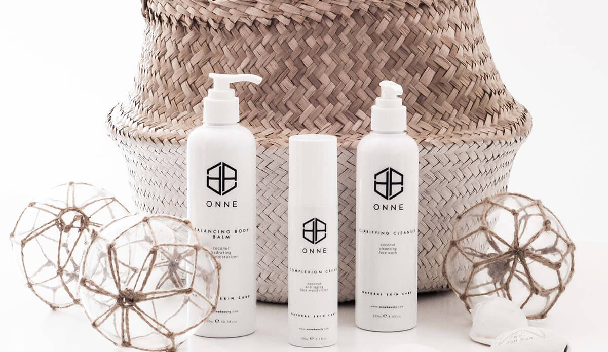 AI copilot interface and knowledge panel